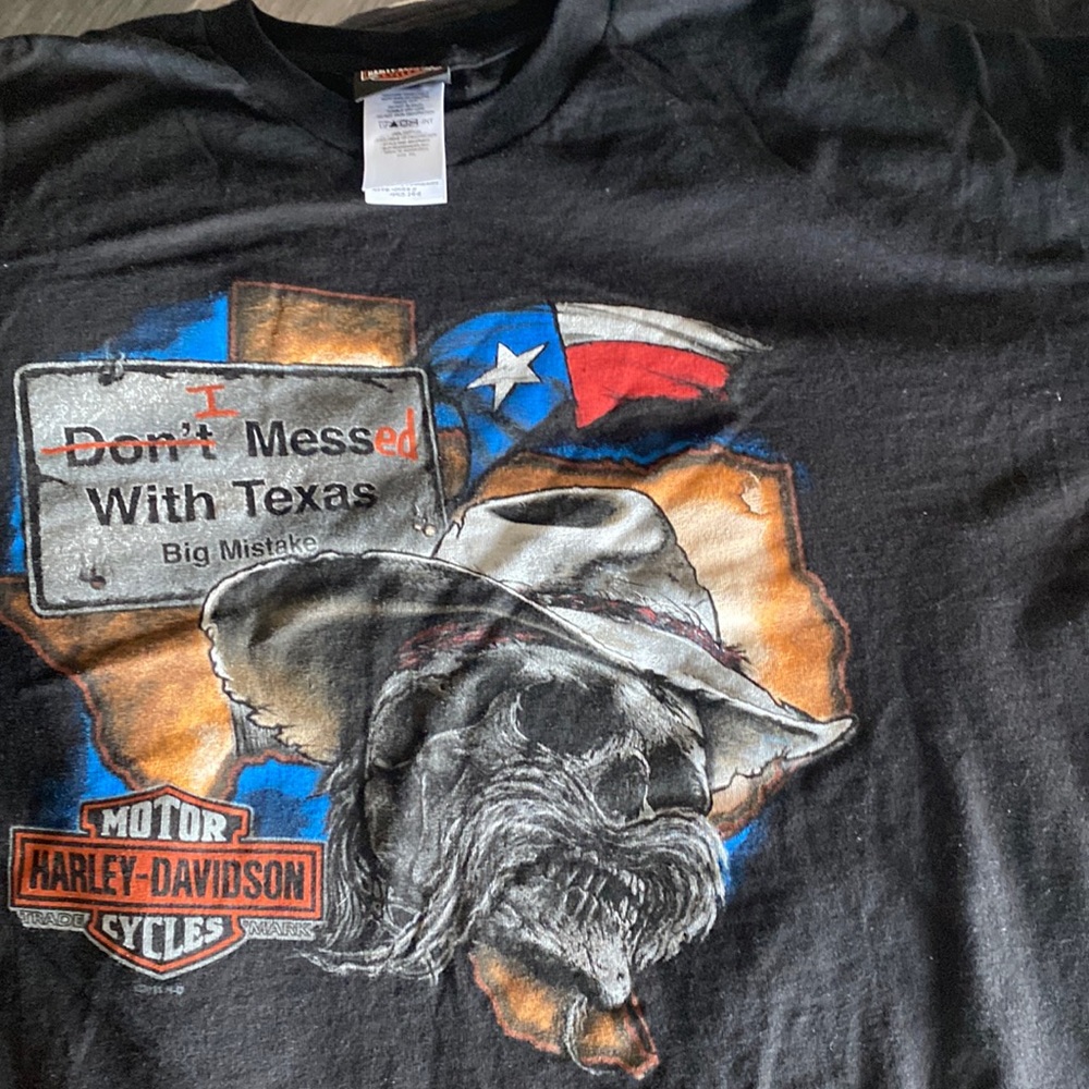 Harley Davison two XL black T-shirt